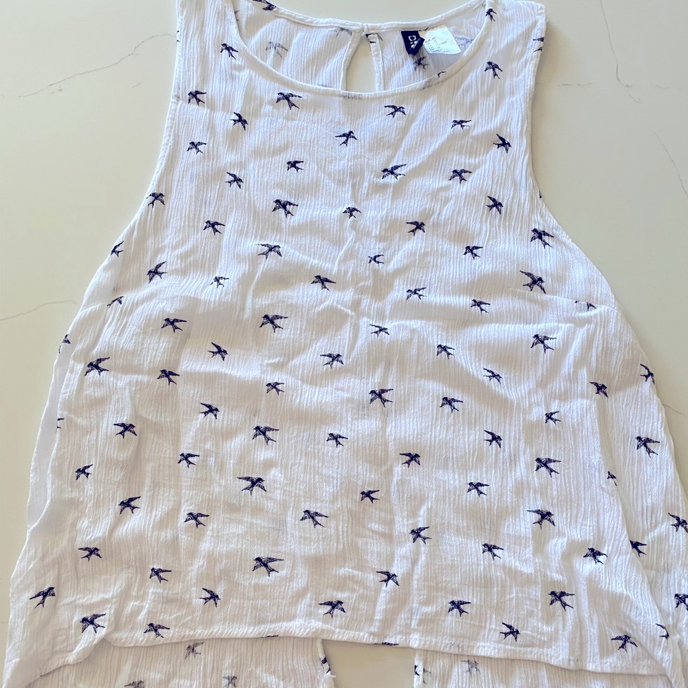 Brand: Divided( bought at H&M) Size:12 Color: White and Blue